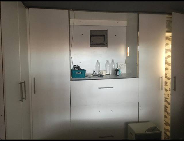 4 BEDROOM FREEHOLD FOR SALE IN PHILIPPI